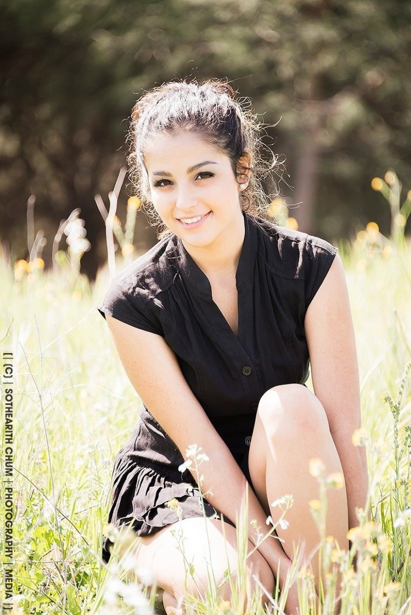 Female model photo shoot of Newsha Dabzadeh