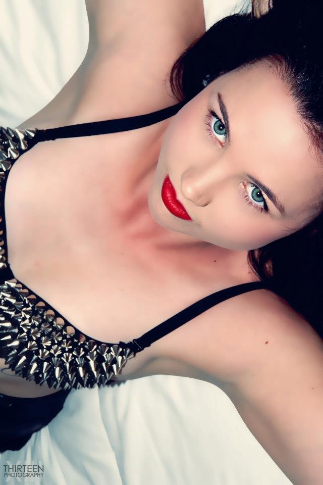 Female model photo shoot of Selene Le Roux