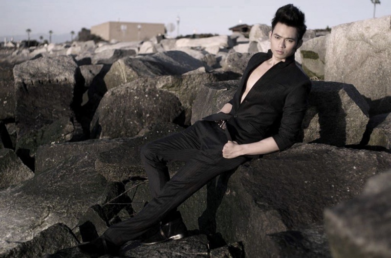 Male model photo shoot of Steve Le