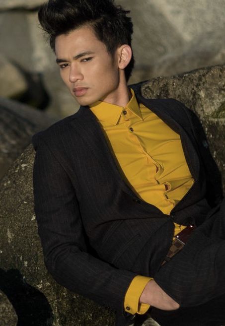 Male model photo shoot of Steve Le