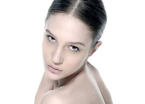 Female model photo shoot of Eva Bart in Milan