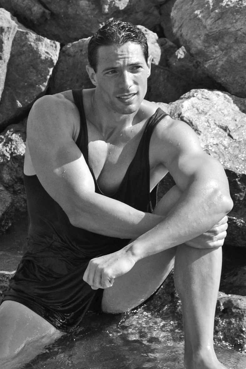 Male model photo shoot of Frank Xavier