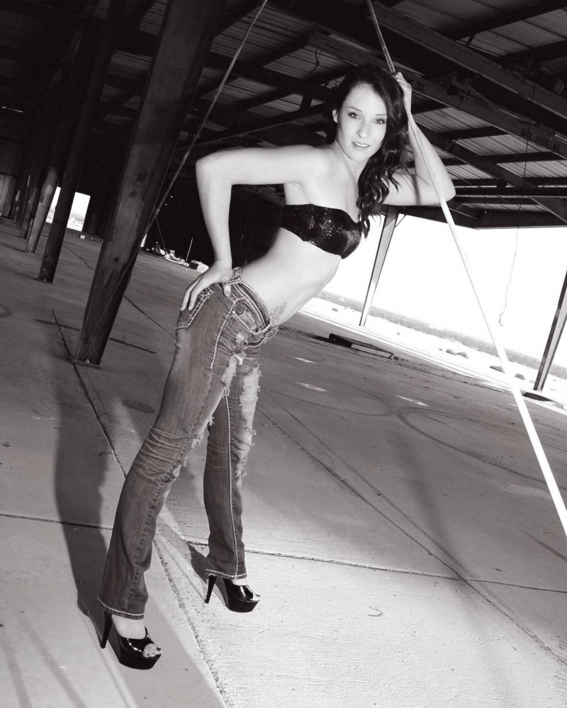 Female model photo shoot of Nicolette Johnson by Michael Ferraro in Las Vegas, NV