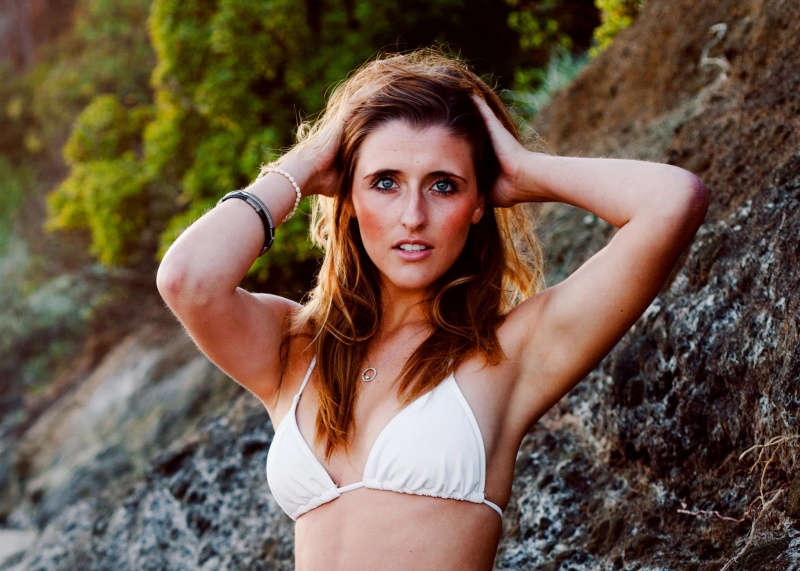 Female model photo shoot of Rachel_Porter in Malibu