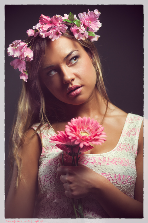 Female model photo shoot of Shannyn Elyzabeth by Enrique Photography