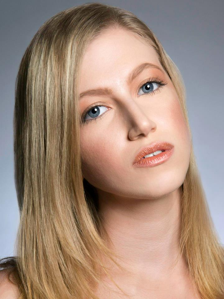 Female model photo shoot of chantel lukachko