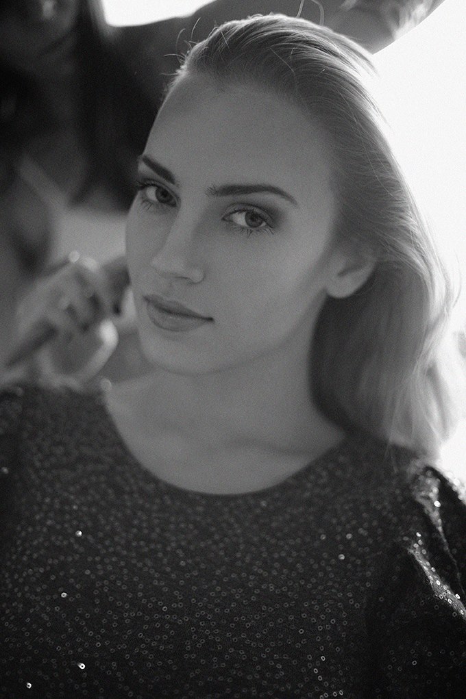 Female model photo shoot of Elisheva Uziel
