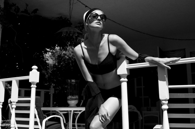 Female model photo shoot of Jodi Peretz by djstudios in Agoura, CA