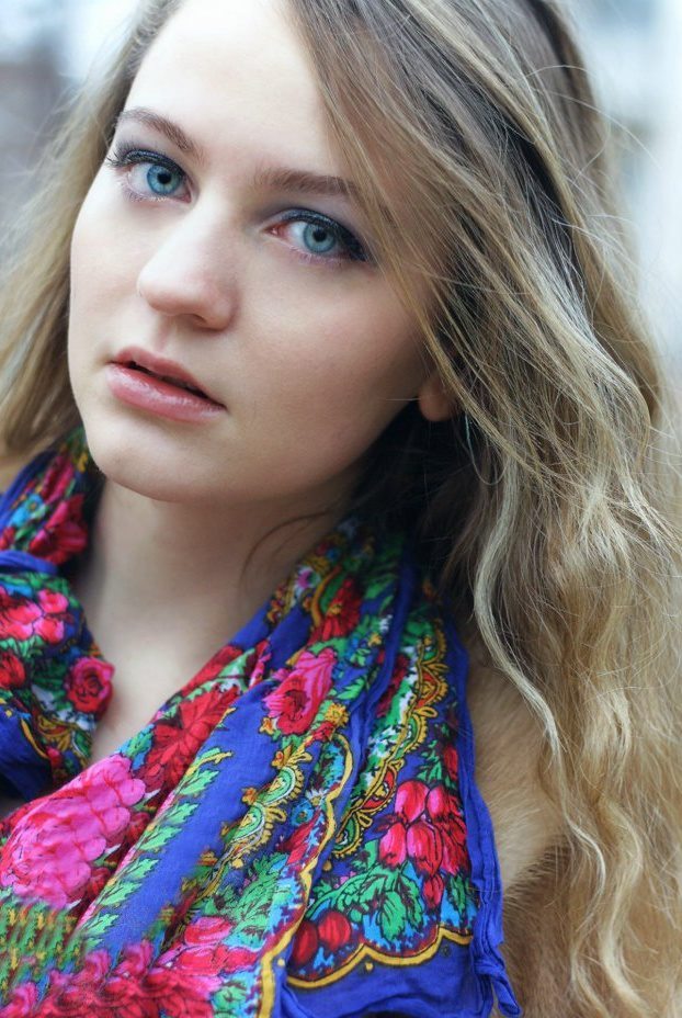 Female model photo shoot of Katerina26