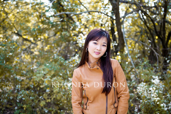 Female model photo shoot of RhondaDuron