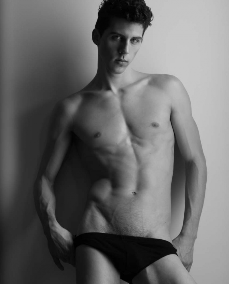 Male model photo shoot of Danny Seger by MICHAEL DAR