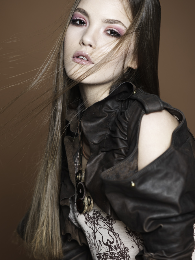 Female model photo shoot of Alex Fia