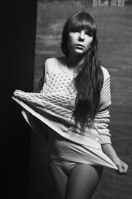 Female model photo shoot of Sasha Adler