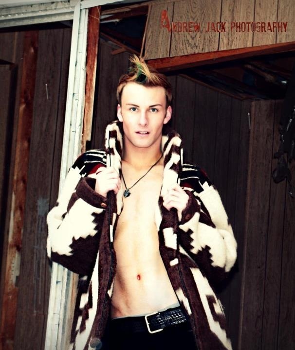 Male model photo shoot of Andrew Jak