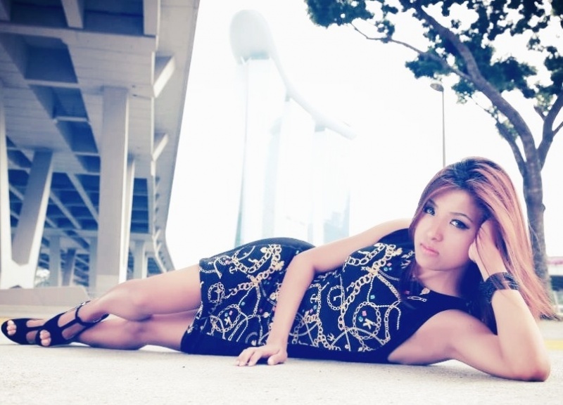 Female model photo shoot of Amery Lai