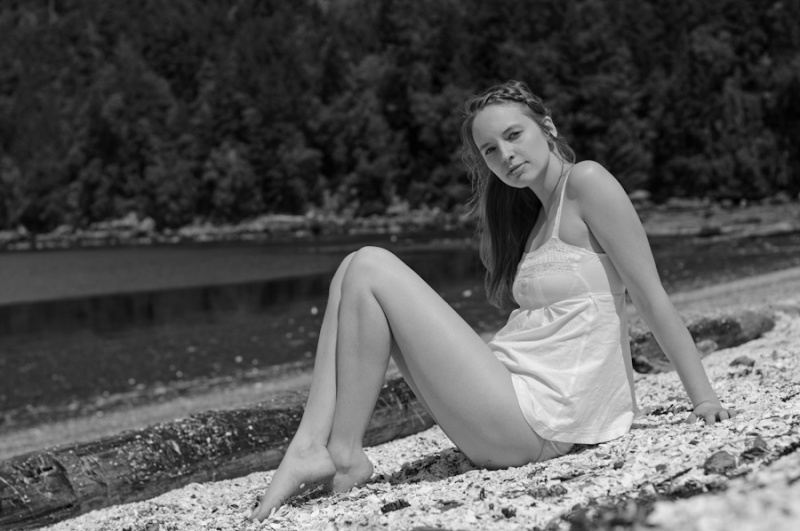 Female model photo shoot of sarmarie