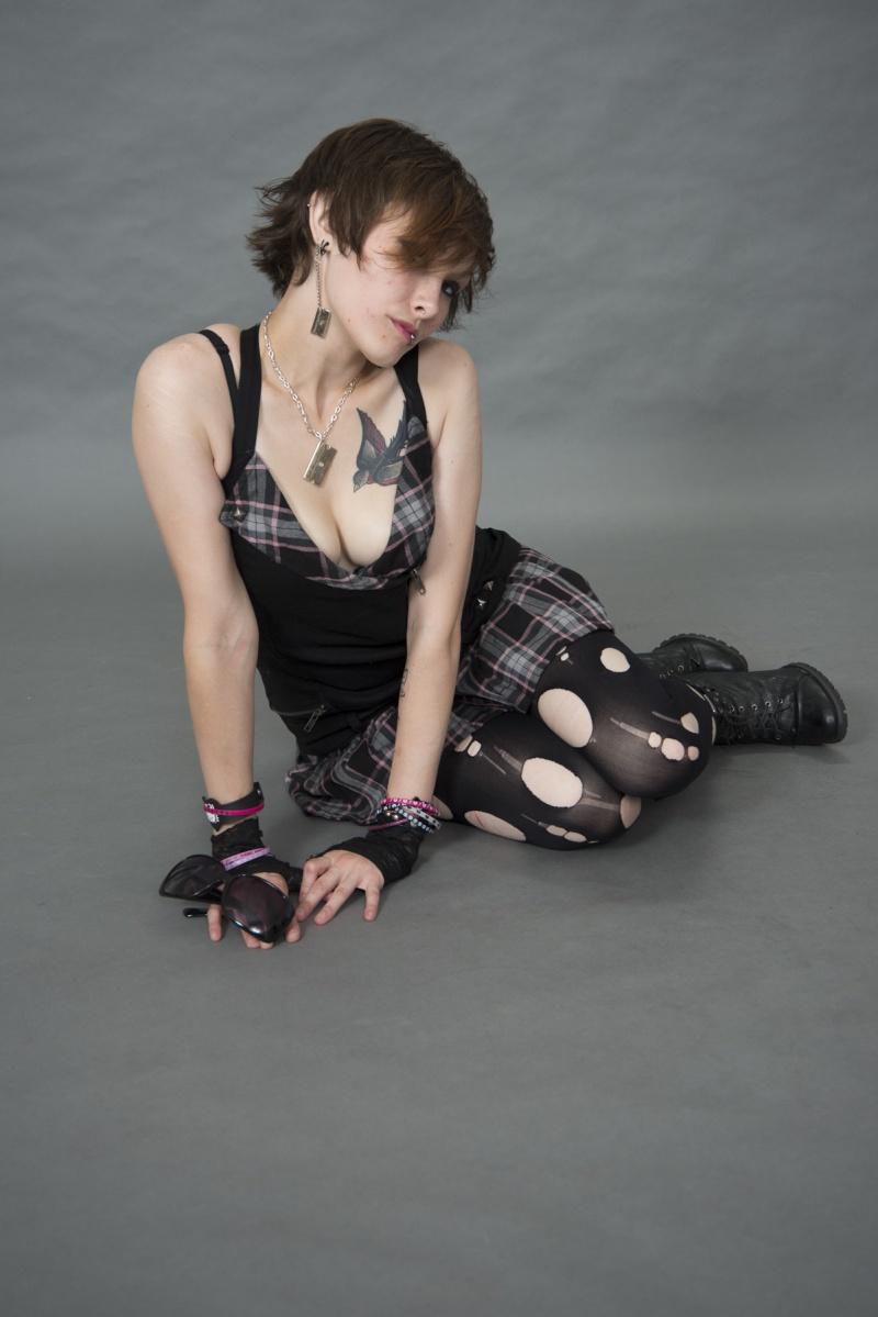 Female model photo shoot of Venomous Pixxy