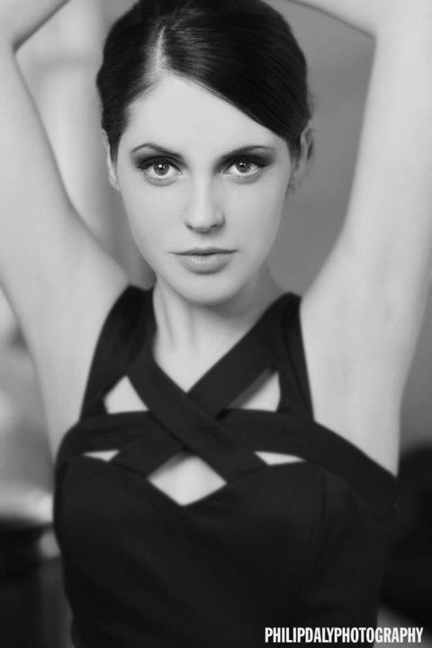 Female model photo shoot of Ruta Jonauskaite