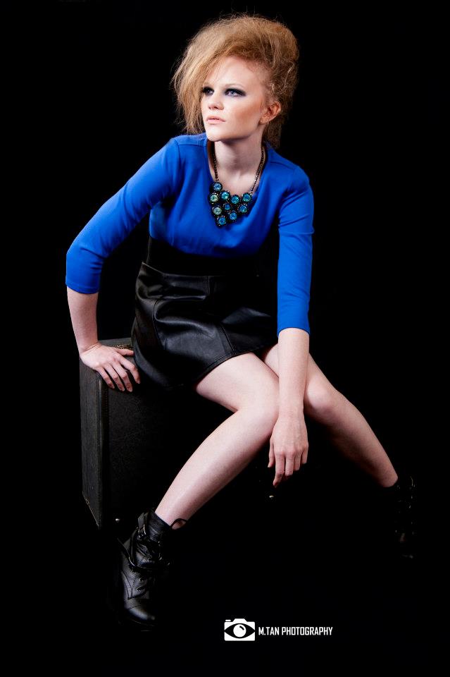 Female model photo shoot of Julia Layton