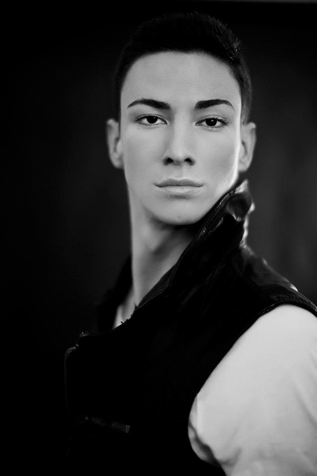 Male model photo shoot of Stefan Kolarski