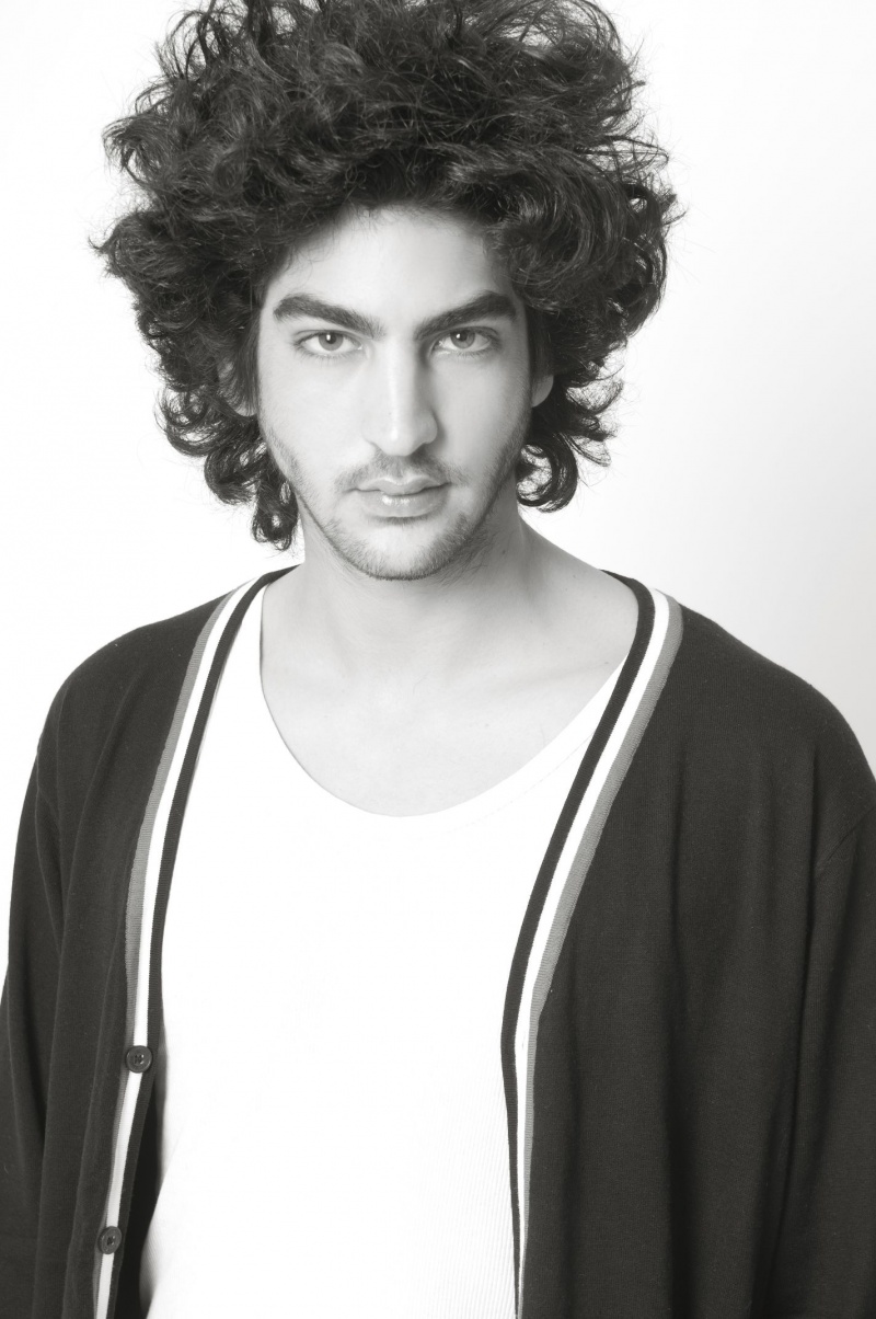 Male model photo shoot of Matan Lavie