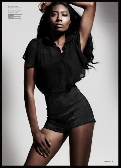 Female model photo shoot of Alexandra Onyi