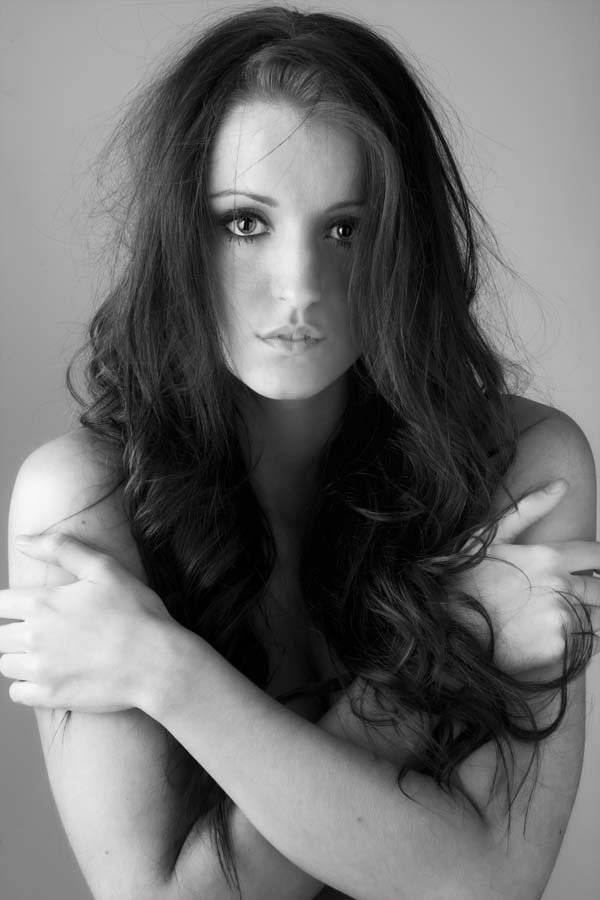 Female model photo shoot of Devin Renee Lewis