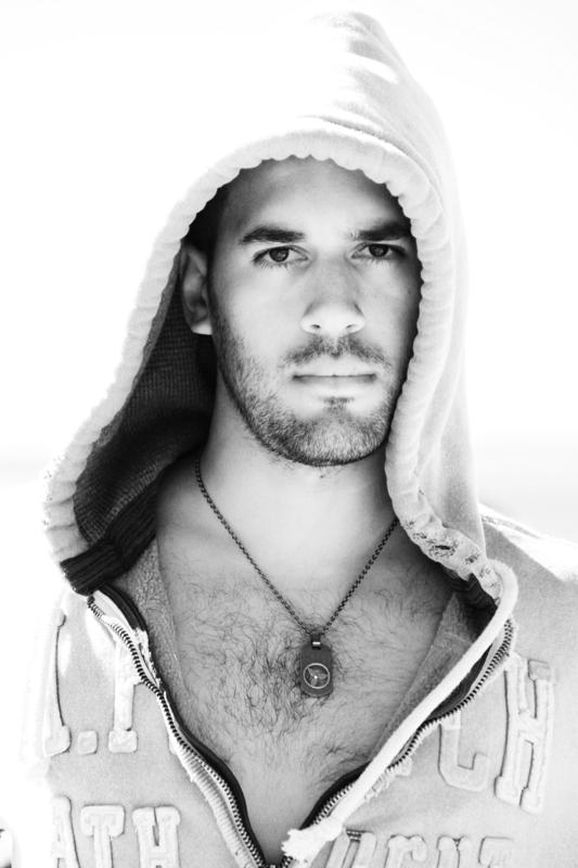 Male model photo shoot of Daniel Mayhem by Francis Rualo