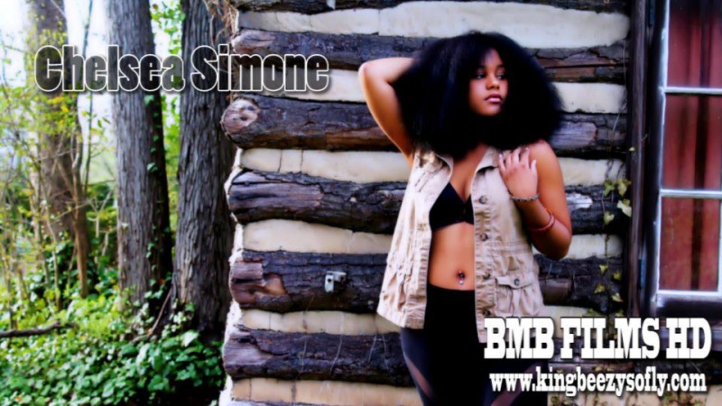 Female model photo shoot of Chelsea-Simone