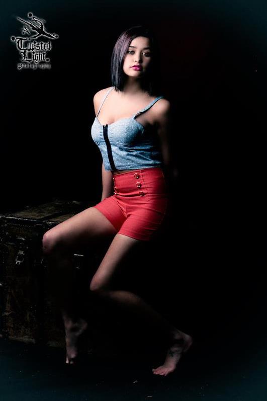 Female model photo shoot of Julia Maya