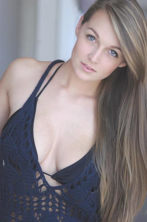Female model photo shoot of Claudia Hayden