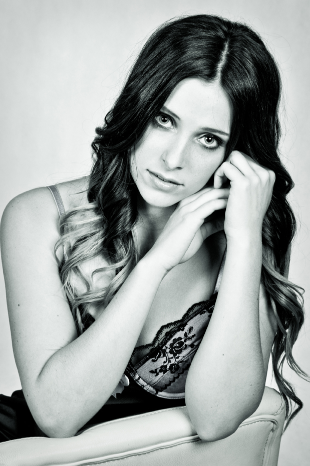 Female model photo shoot of Melissa Quinney 
