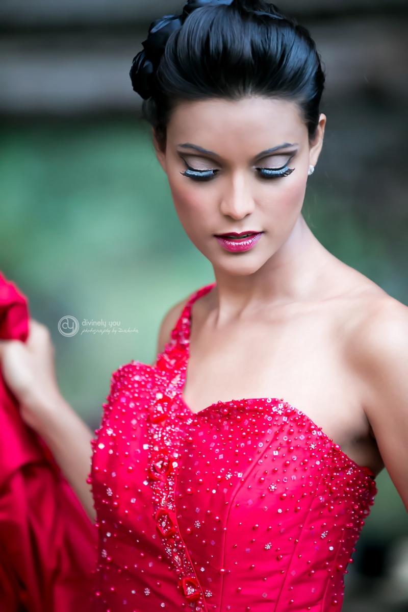 Female model photo shoot of Ardstar
