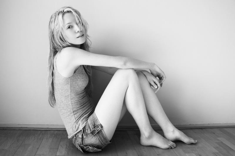 Female model photo shoot of Marije van der Meer