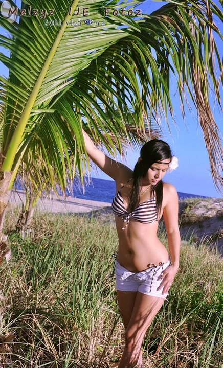 Female model photo shoot of MariaGee in deerfield beach