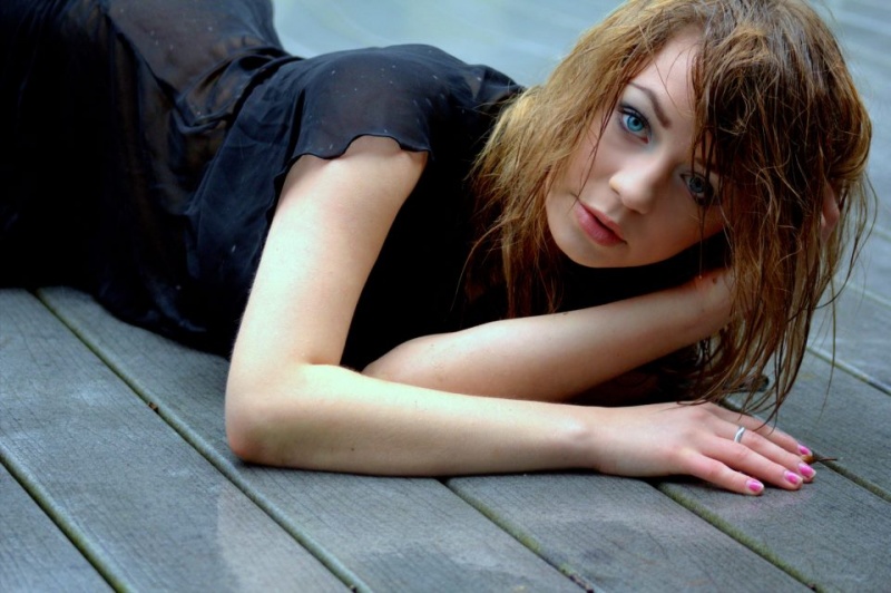 Female model photo shoot of Alena Art Photography in Rochester NY