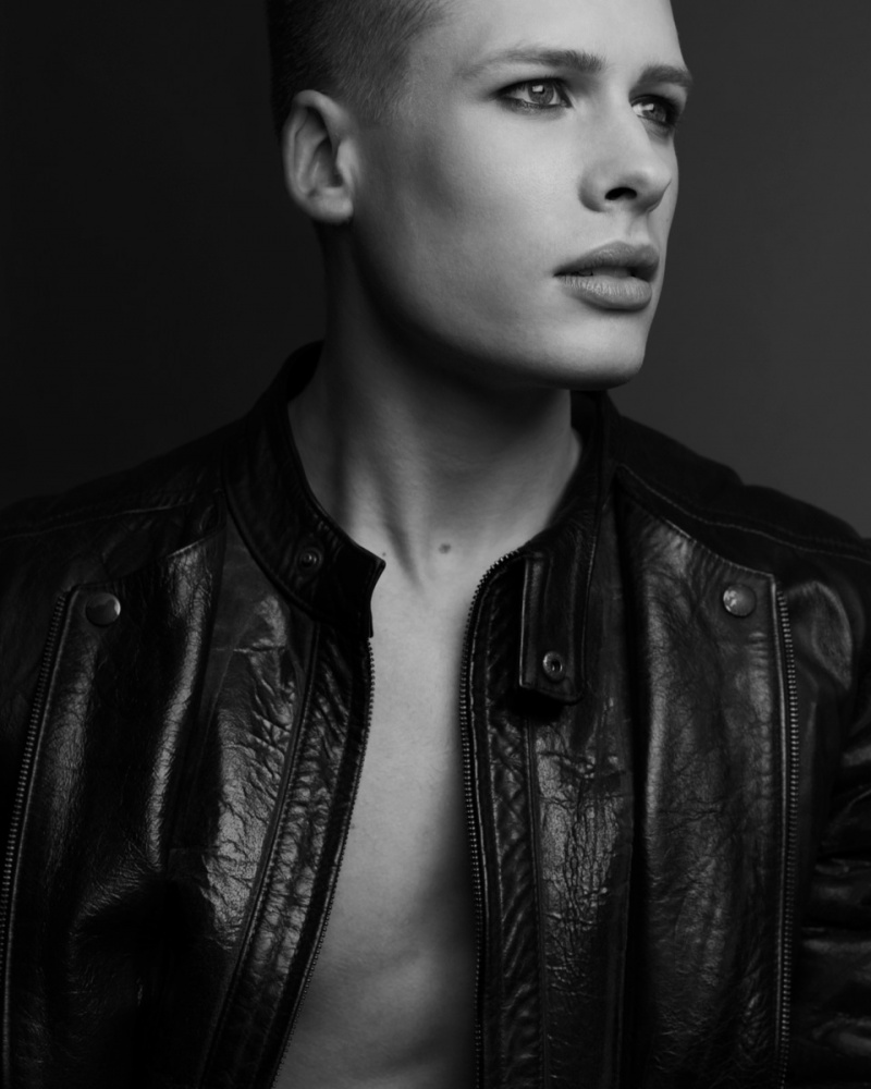 Male model photo shoot of Jobe Potter, hair styled by Michael Sz, makeup by Jaysam Barbosa
