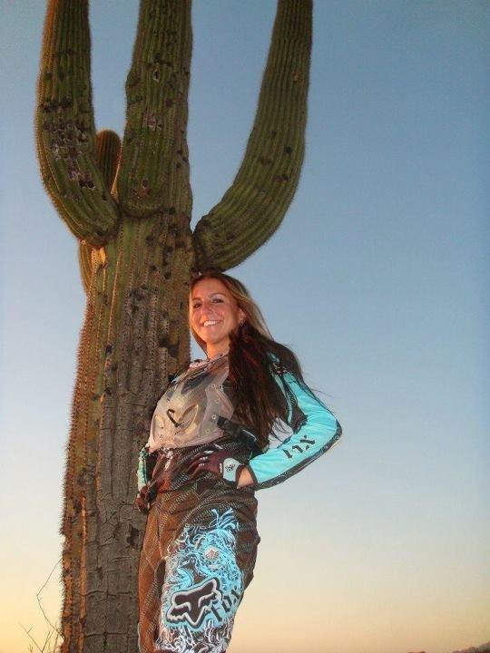 Female model photo shoot of Arielle Raveling in Arizona