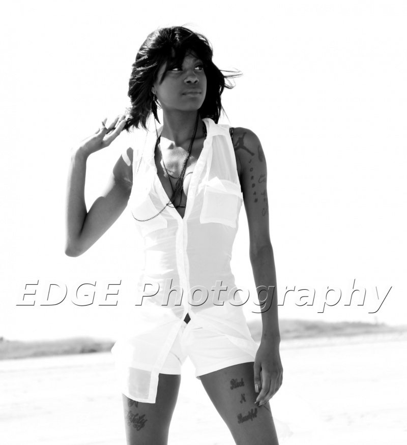 Female model photo shoot of Janell23 in Galveston Tx
