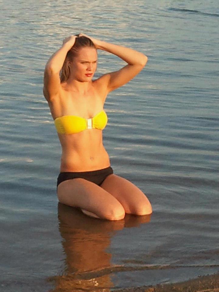Female model photo shoot of Shelby Maire S in Lake Nikomis