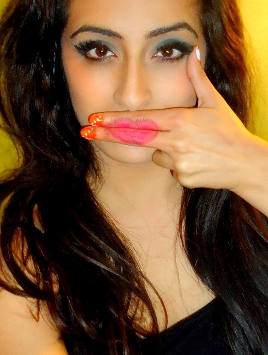 Female model photo shoot of Navnit Virdi Makeup 