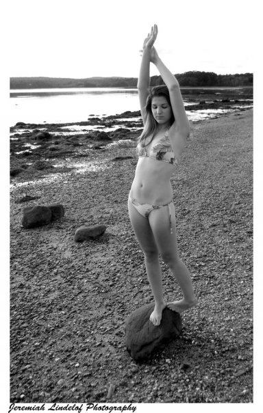 Female model photo shoot of -Sunflower-