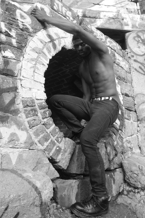Male model photo shoot of Akeem Flemmings