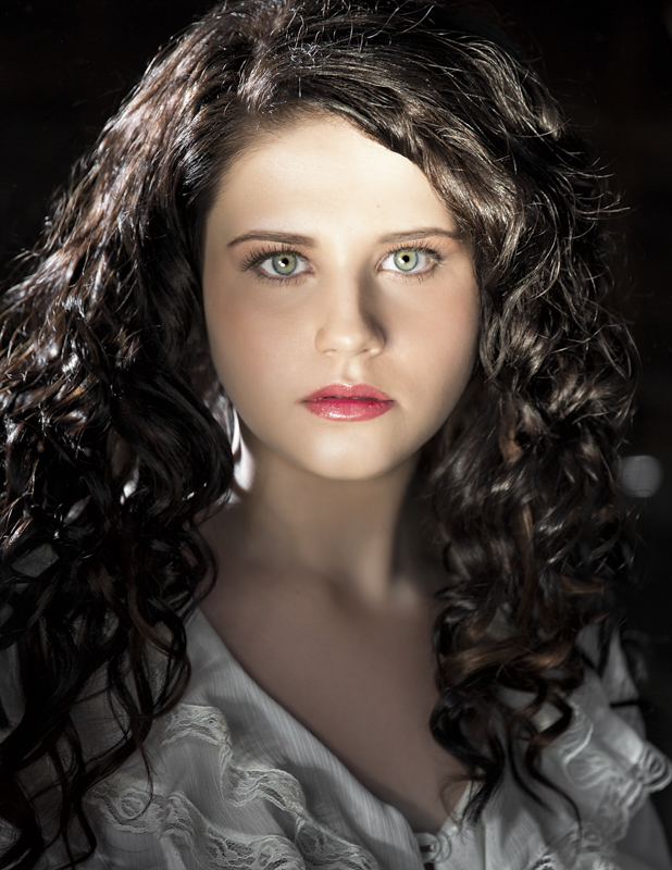 Female model photo shoot of Holly Caroline Edwards by Meganpixels in CMMS Studio