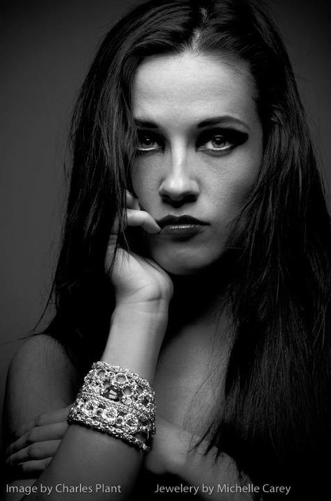 Female model photo shoot of Alisha Hart