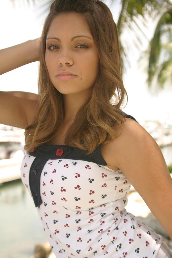 Female model photo shoot of Talor N  Lindsey in Miami, Fl