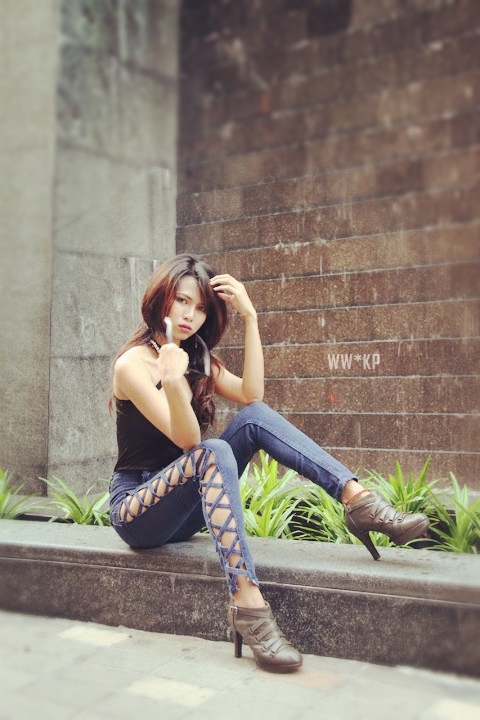 Female model photo shoot of Wiiwaa 