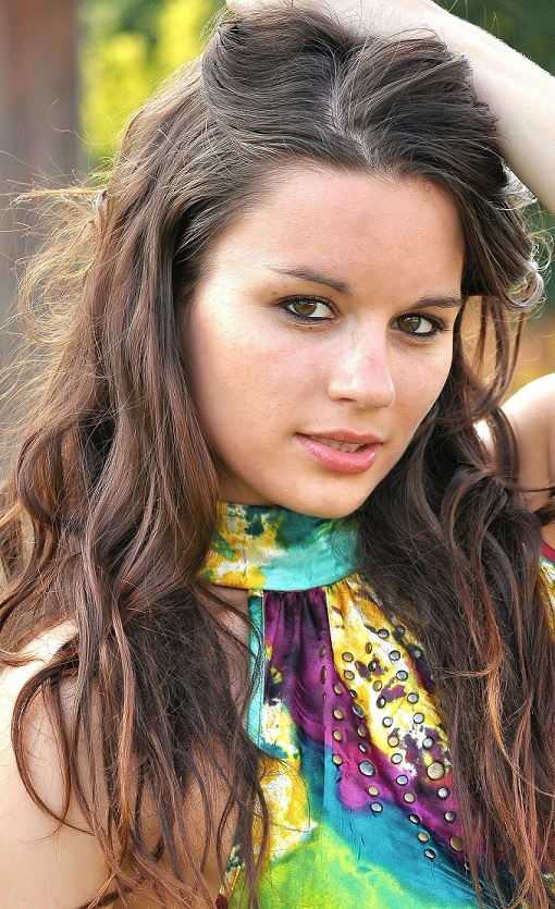 Female model photo shoot of Aariela Steele