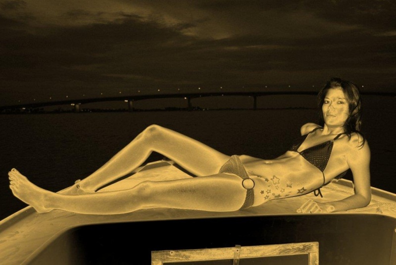 Female model photo shoot of tiffybby in Sarasota,FL