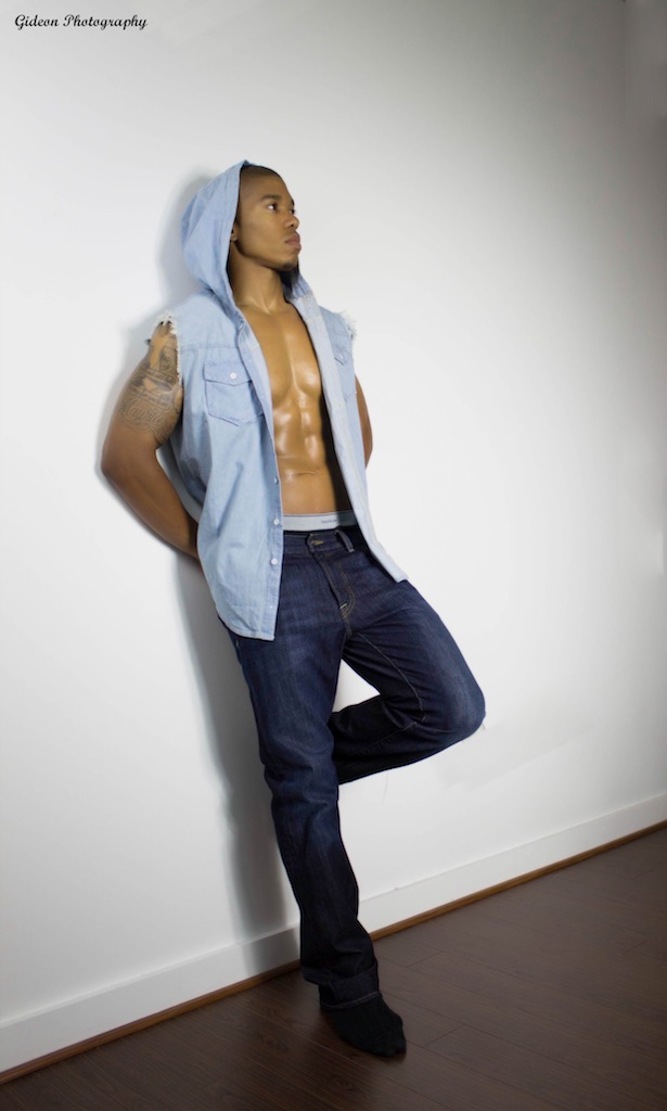 Male model photo shoot of Terrynce Wayne